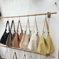 高级感大容量单肩包百搭韩版斜跨包托特包2023简约软皮女包子母包