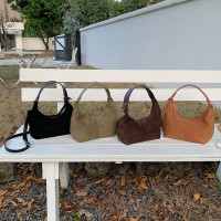 小众时尚单肩腋下包包女2023新款流行ins手提饺子包质感潮月牙包