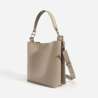 小众牛皮单肩包女2024新款大包包百搭质感通勤托特包大容量斜挎包