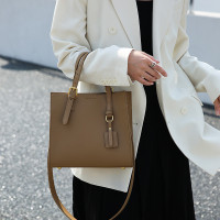 女士包包2024新款托特包手提大容量高级感洋气时尚单肩真皮女包