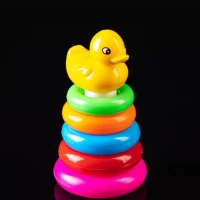 Детская развивающая игрушка пирамидка Уточка 5 колец