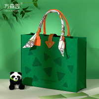 端午小红书同款青年休闲毛毡手提包简约字母百搭粽子时尚手提袋女