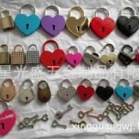 厂家供应挂锁工艺锁小锁卡通锁通开锁 爱心锁 桃心锁 景区祈愿锁