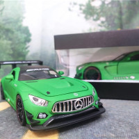 Модель автомобиля Mercedes-Benz AMG GT из металлического сплава, 1:24