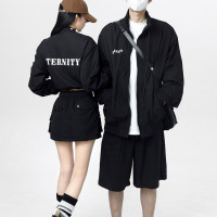 情侶裝衝鋒衣外套女早秋季薄款防曬寬鬆潮牌運動夾克短款上衣套裝