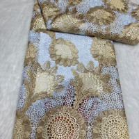 2023 белая высококачественная африканская кружевная ткань с камнями розничная продажа 5 ярдов Сетчатое кружево для нигерийского шитья Африканское большое свадебное платье