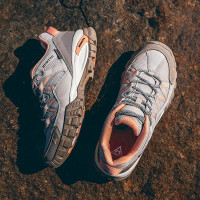 悍途戶外登山鞋女防水防滑春夏輕便透氣爬山專業低幫減震徒步鞋男