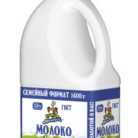Молоко Кубанский молочник, 2,5%, 1,4 л