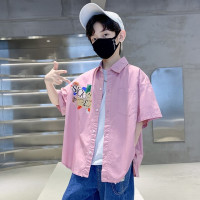 Новые белые рубашки для больших мальчиков, летние детские розовые Топы с коротким рукавом и мультяшным рисунком, корейский стиль, подростковая одежда с отложным воротником