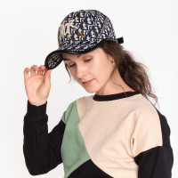 Бейсболка, цвет молочный/тёмно-синий, размер 56-58