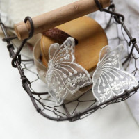 10 шт. 4,3*6,5 см новая стильная текстильная спортивная обувь Довольно с украшением в форме бабочки; Цвет Черный цвет слоновой кости кружева патч аппликация кружево для поделок из ткани