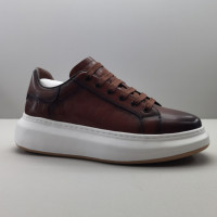 斷碼尾貨清倉處理真皮男鞋潮流時尚復古休閒板鞋棕色厚底牛皮單鞋