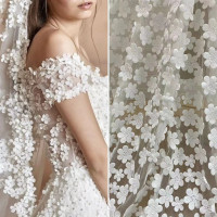 Тюль с цветочной вышивкой