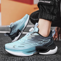 夏季薄款透氣冰絲網面運動鞋男旋轉鈕釦免系鞋帶軟底單網跑步鞋子