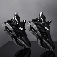 男鞋2023新款透氣莆田休閒跑步刀鋒網鞋黑色跑鞋夏季網面運動潮鞋