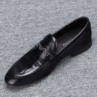 真皮男鞋2023新款男士鏤空皮鞋男透氣軟底英倫風一腳蹬商務休閒鞋