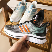 櫃子有售！門店1258！萊卡透氣網+KUP 春夏男士運動休閒鞋跑步鞋