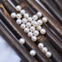 诸暨珍珠批发淡水真近圆有孔DIY穿手链项链散珠裸珠厂家一件代发