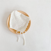 Шапки для маленьких девочек, хлопковая однотонная детская шапка, шапки для новорожденных, вязаная сетчатая дышащая шапка для детей ясельного возраста с кружевными цветами