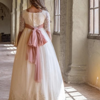 FATAPAESE платье для причастия с коротким рукавом и длинной паровой юбкой с квадратным вырезом Элегантная вышивка розовый бант Мини-невеста