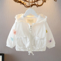 Распродажа Солнцезащитная куртка для девочек Новинка Лето 2023 модное летнее платье для малышей пальто принцессы с бабочками красивое пляжное пальто