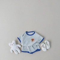 Детский хлопковый комплект из топа и шортов, с коротким рукавом