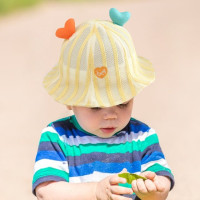 Шапка рыбака для младенцев, дышащая сетчатая Кепка с украшением в виде сердца, с принтом в полоску, розовая голубая