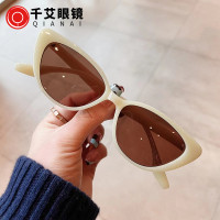 千艾新款复古小猫眼太阳镜 女潮素颜遮阳墨镜糖果色外贸跨境眼镜