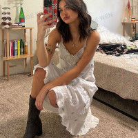 Vintage Wen美式復古甜心白色小碎花內搭吊帶洋裝中長版初戀裙