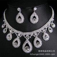 热卖新品镶钻项链欧美时尚水滴形密爪满钻新娘婚纱项饰