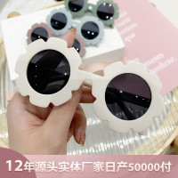 儿童墨镜太阳花可爱123岁宝宝太阳镜 男女童时尚防紫外线眼镜批发