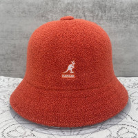 Панама женская вязаная однотонная с логотипом «кенгуру»