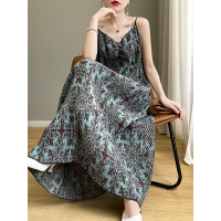 2023夏季新款V領吊帶洋裝女寬鬆顯瘦氣質黑色無袖長裙燙金裙子