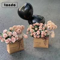 小红书推荐高级手捧袋泰迪熊抱抱袋 鲜花礼物手提袋花艺包装材料