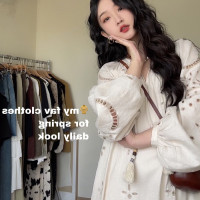 鏤空繡花V領茶歇法式洋裝寬鬆遮肉顯瘦春夏2023新款長裙