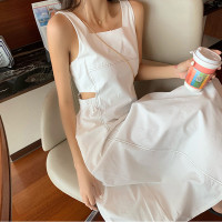 白色牛仔抱嬰袋裙設計感小眾A字型兩側露腰洋裝子女夏季收腰顯瘦