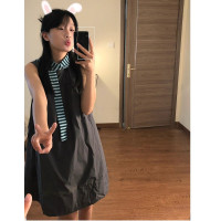 簡約風無袖背心洋裝女夏季寬鬆短裙設計感小眾抽褶a字裙子ins潮