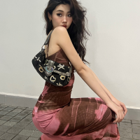 辣妹性感網紗修身粉棕印花長版吊帶裙小眾高腰露背開叉紮染洋裝