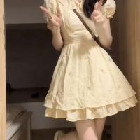 娃娃領花邊設計感小眾碎花洋裝女夏季氣質泡泡袖小個子雙層裙子