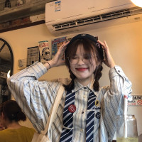 【ALITTLE 亂糟糟】美式古著vintage感領帶條紋襯衫秋送胸針三個