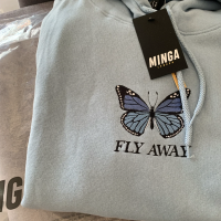 2022年秋冬新款MINGA 蝴蝶刺繡連帽運動衫 寬鬆冬季插兜 宋妍霏同款