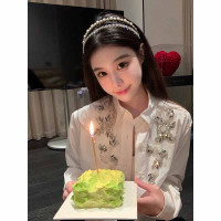 白色長袖襯衫女秋裝2023年新款甜美高級感設計感小眾重工釘珠上衣