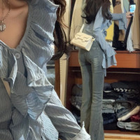 荷葉邊V領襯衫女春秋設計感小眾別致疏離感穿搭喇叭長袖抽繩上衣