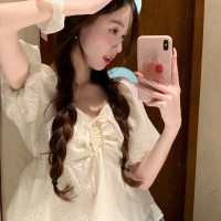 大尺碼一字肩繫帶短款上衣女秋胖mm寬鬆法式宮廷風褶皺泡泡短袖襯衫