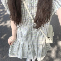 清新藍綠格娃娃領拼接抽皺蕾絲花邊泡泡袖格紋洋裝夏小個子短裙