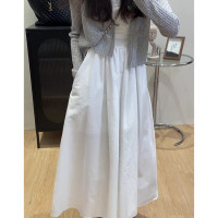 白色吊帶洋裝2023年新款法式茶歇褶皺收腰顯瘦氣質長裙子女夏季