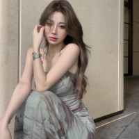 甜辣妹串珠掛頸吊帶洋裝女夏季純欲裙子紮染收腰高級感包臀長裙