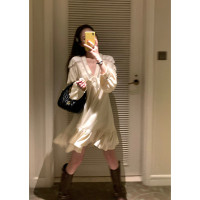 HEYGIRL黑哥 海島清茶 泡泡袖V領氣質洋裝女春季荷葉邊鏤空裙子