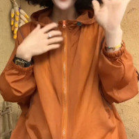 2022年夏季新款拼色拼接連帽防曬衣寬鬆遮肉顯瘦拉鍊上衣薄外套女